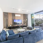 Aqua Pearl Aq18 Mit Poolheizung By Interhome Casa vacanze Protaras