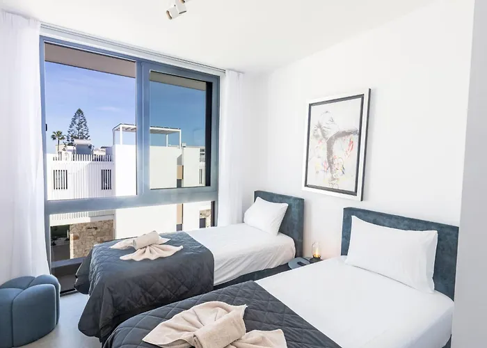 Aqua Pearl Aq18 Mit Poolheizung By Interhome Protaras