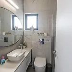 Aqua Pearl Aq18 Mit Poolheizung By Interhome * Protaras